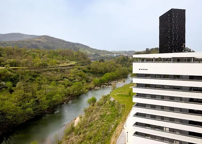 Santa Ana Junto A La Ria A Estrenar Garaje Y Wifi Incluidos 빌바오