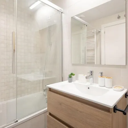 Santa Ana Junto A La Ria A Estrenar Con Piscina , Garaje Y Wifi Incluidos * Bilbao